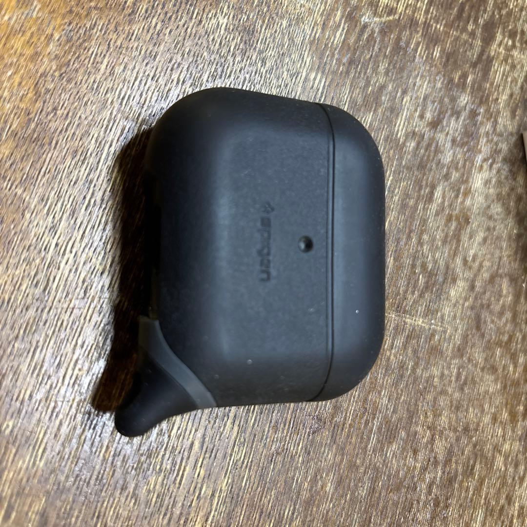 Airpods Pro2 (USB Type-C)。ケース付き。