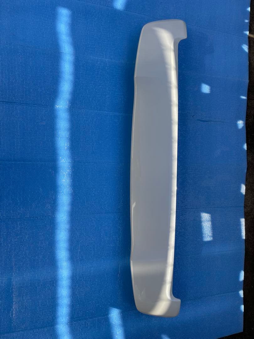 ヴォクシー80 純正リアスポイラー