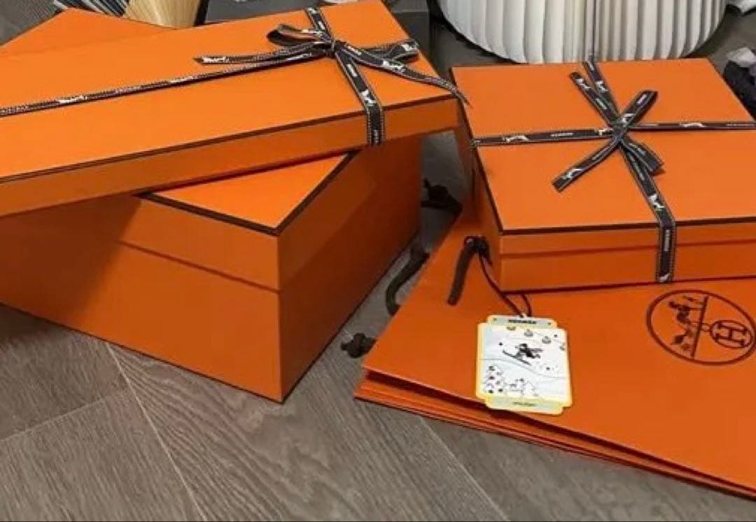 新品未使用未開封　エルメス　H Deco デザートプレート