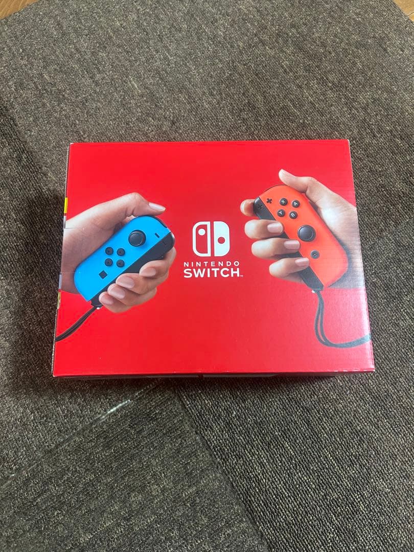 新品未使用‼️Nintendo Switch 本体 ネオンブルー・レッド