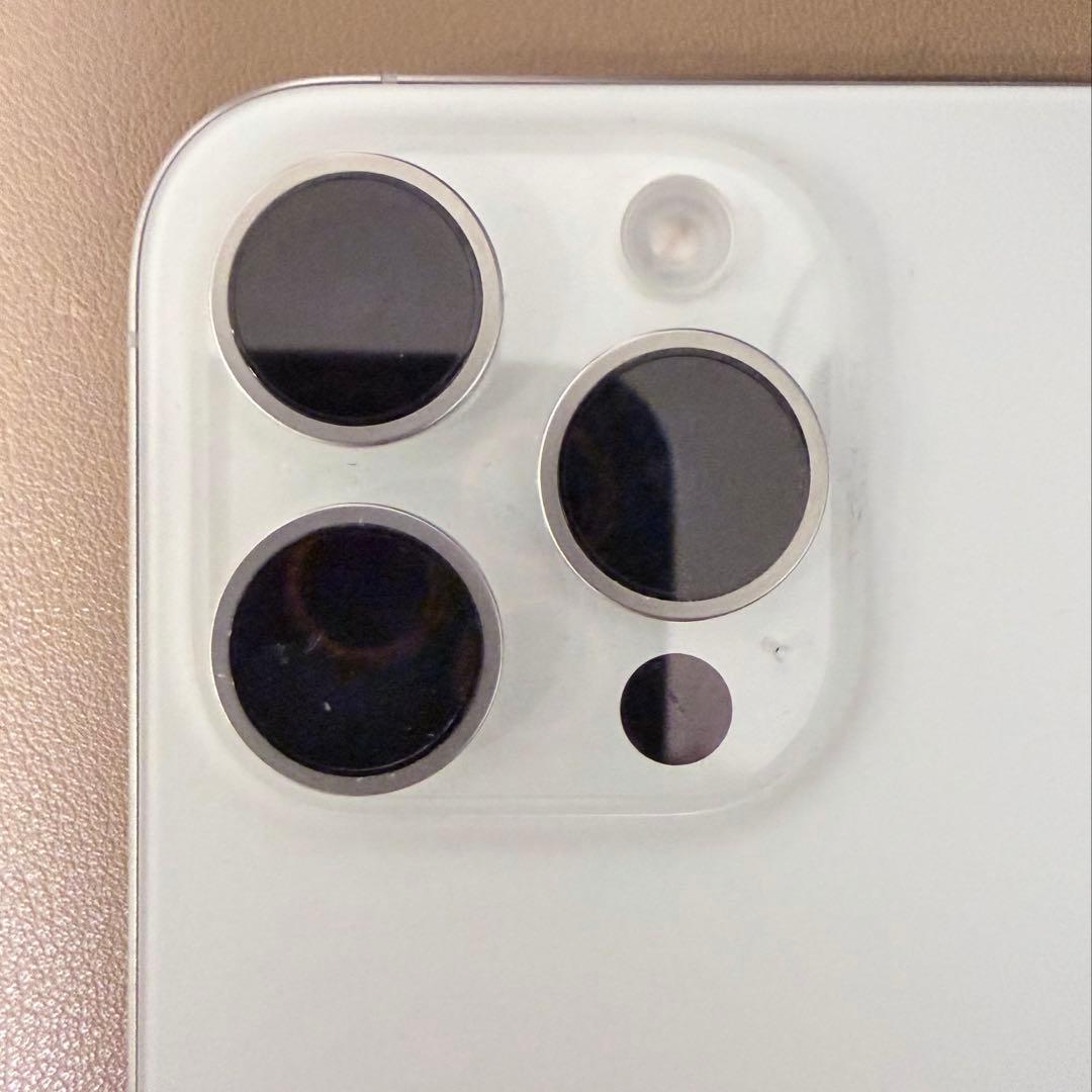 【ジャンク品】iPhone 15 Pro 1TB SIMフリー 液晶割れあり