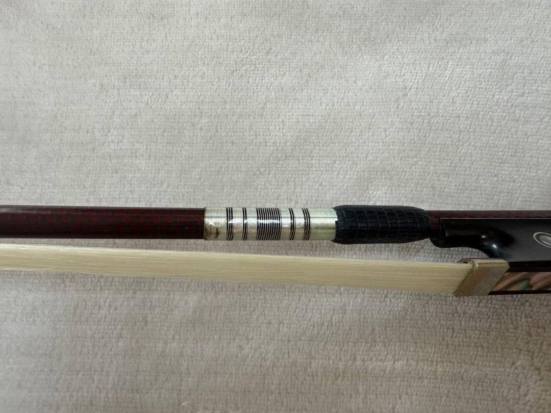 【新品未使用】バイオリン弓　ブレードカーボン（赤）4/4サイズ