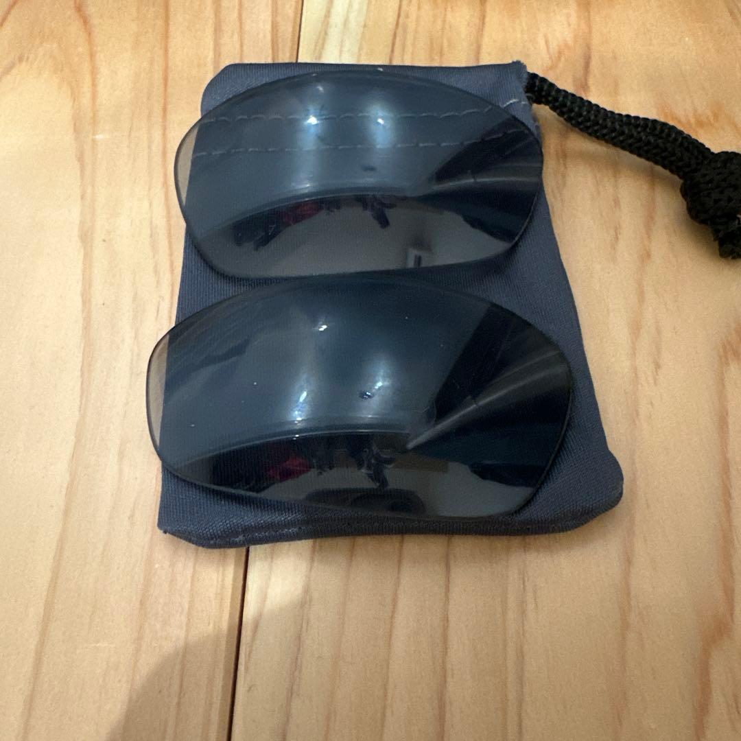 Oakley／サングラスstraight jacket