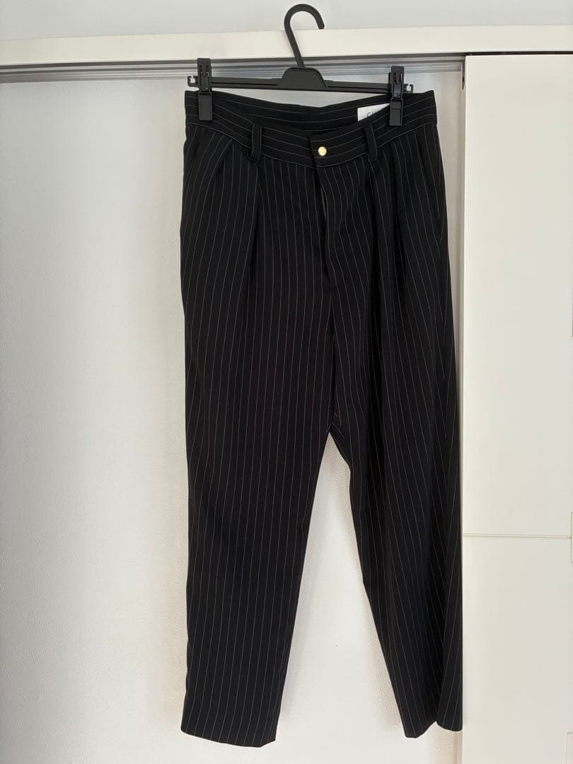 【美品】CULLNI ストライプ　ブラック スラックス サイズ1