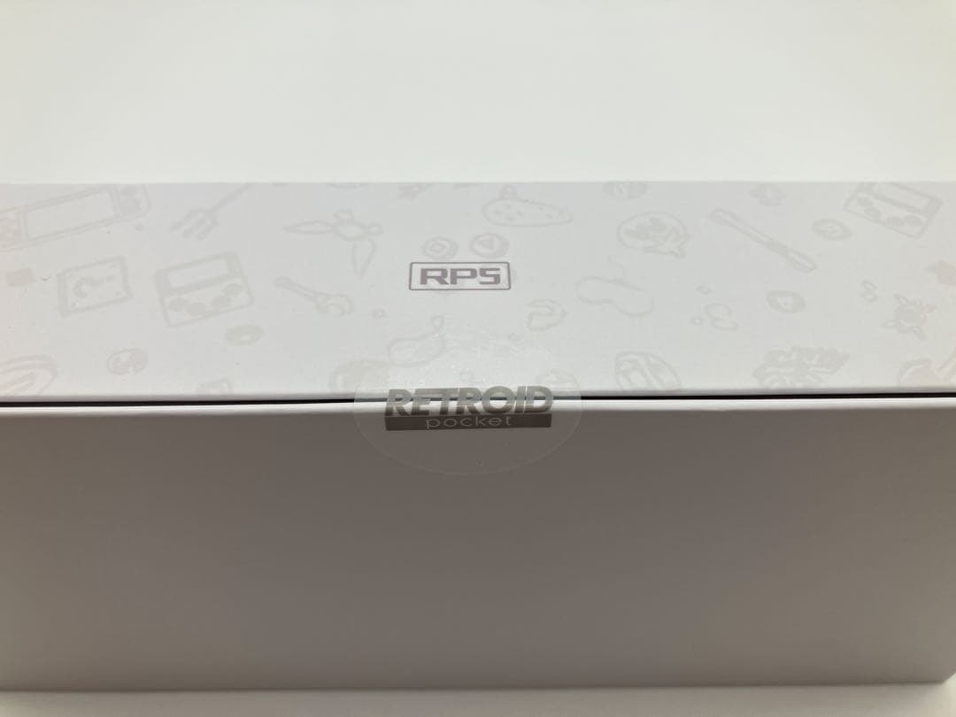 新品・未開封 Retroid Pocket5 16bit