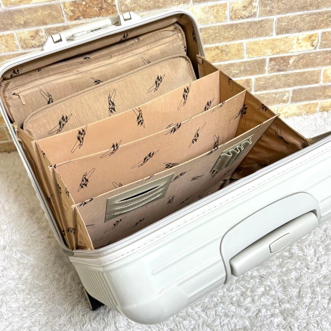 【未使用】 リモワ ユナイテッドアローズ スーツケース ４輪 エクリュ 29L