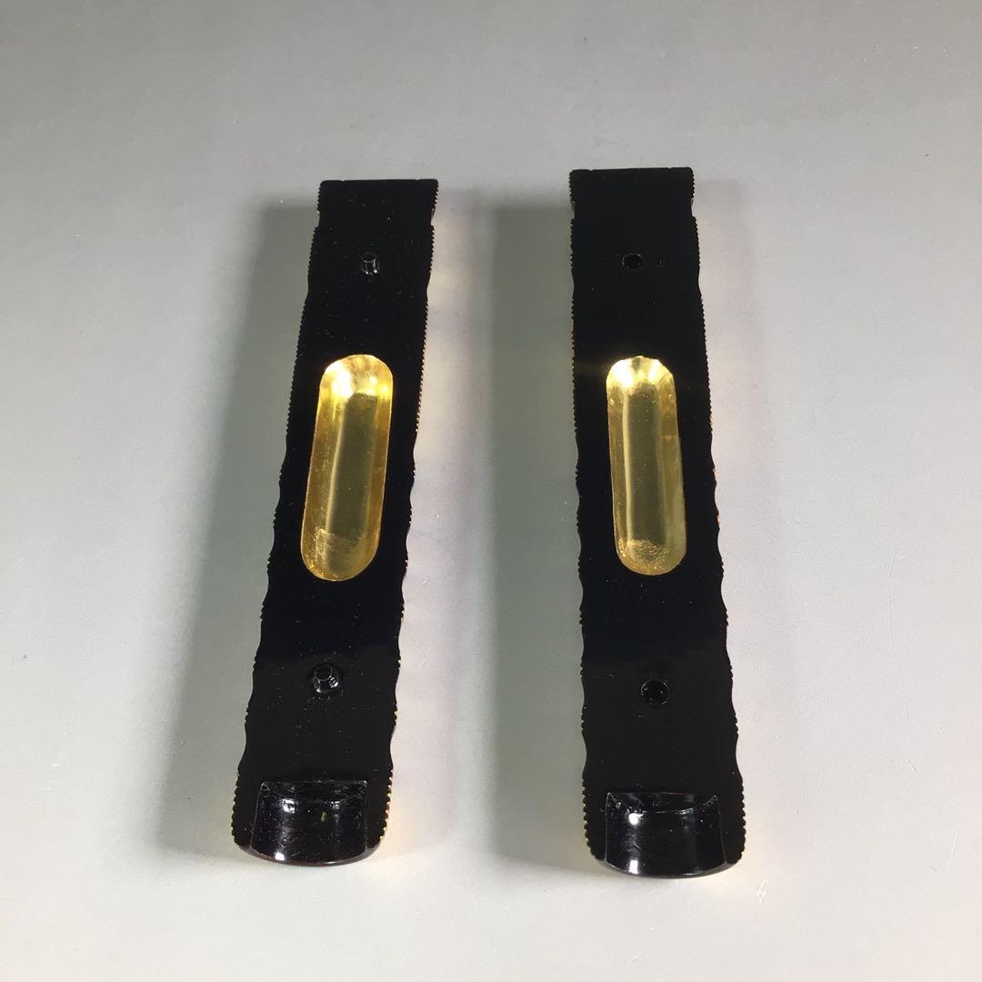 Ｒ６６４　香合　『北村葵春作』『木製』『内金地』『笛香合』　共箱　茶道具