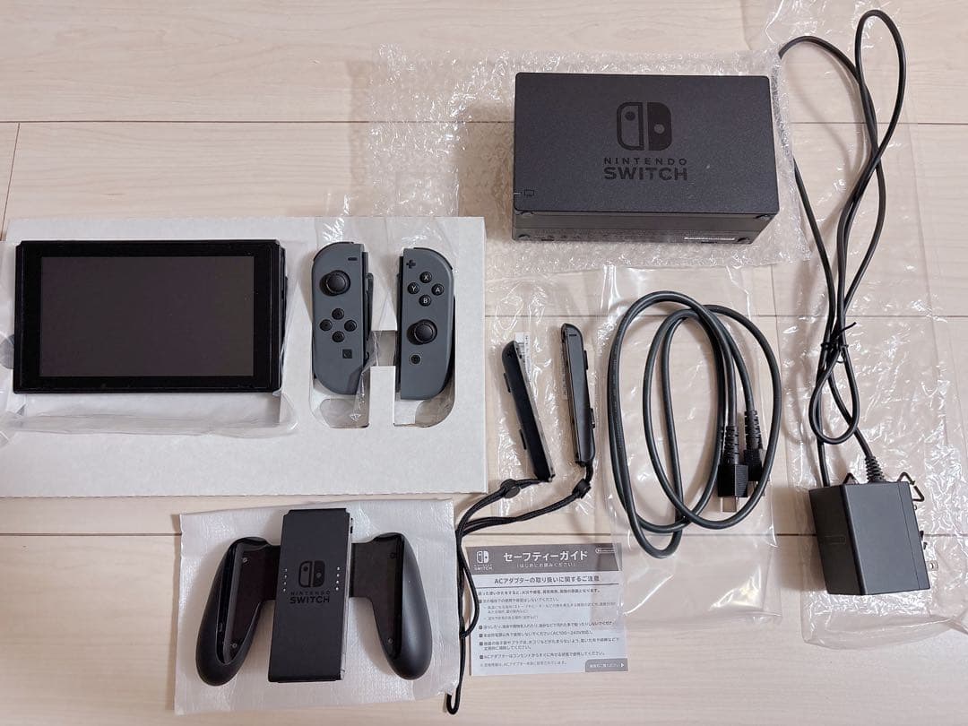 【初期型】Nintendo Switch グレー