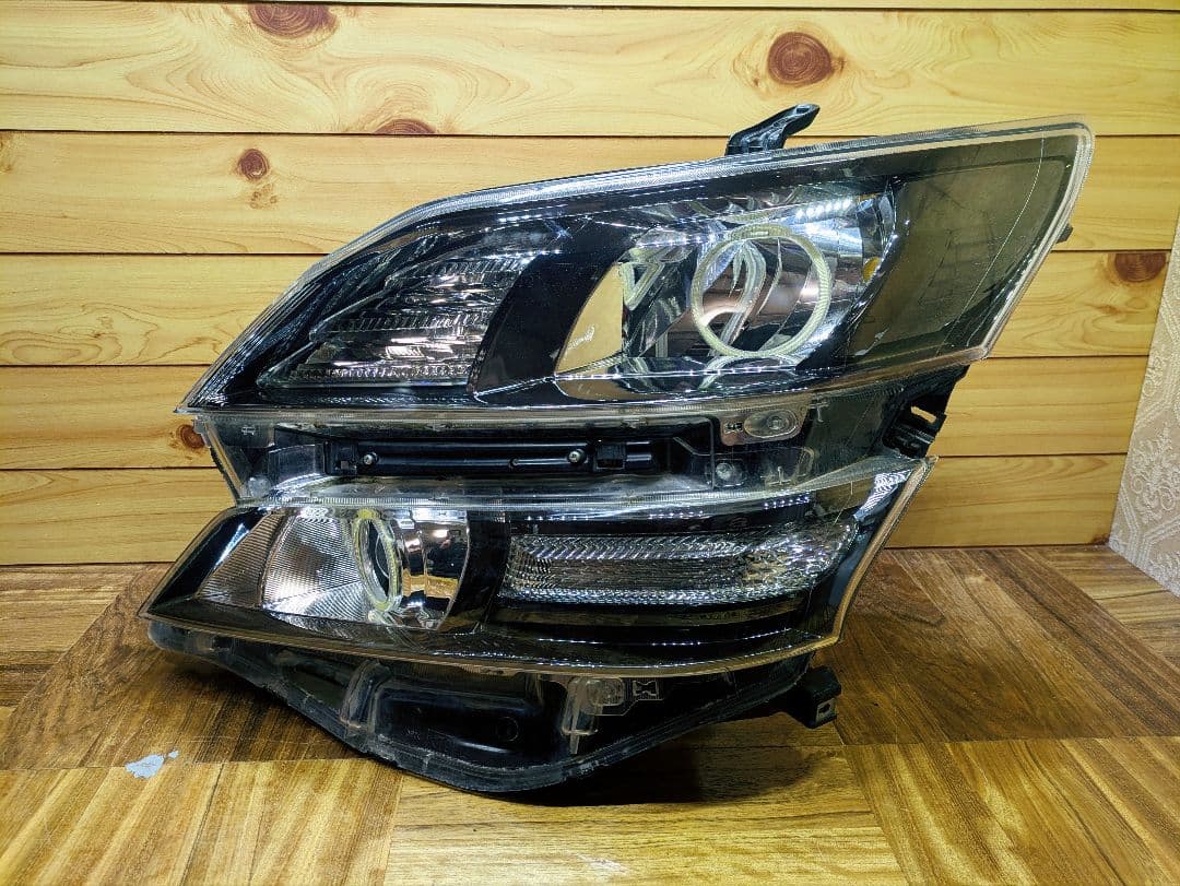 20系 ヴェルファイア 後期 イカリング ヘッドライト 黄ばみ無し