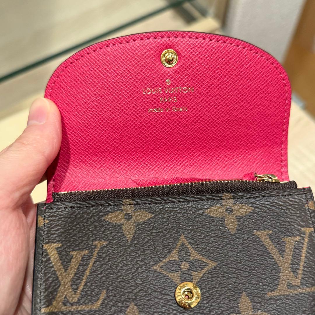 ルイヴィトン ポルトモネロザリ モノグラム 折り財布 フューシャ
