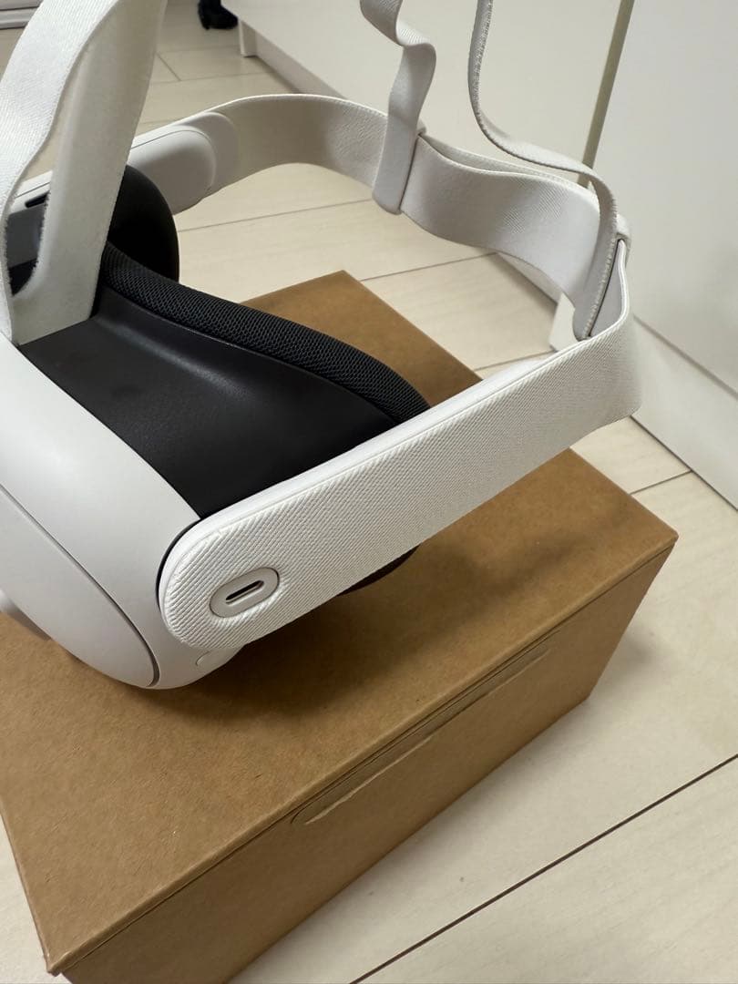 【美品】 Quest 3 512GB 別売り付属品計4点セット売り