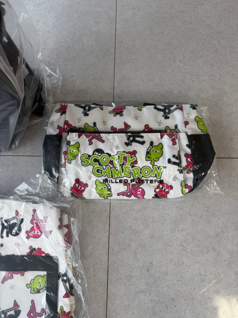 SCOTTY CAMERON キャディバッグ4点セット
