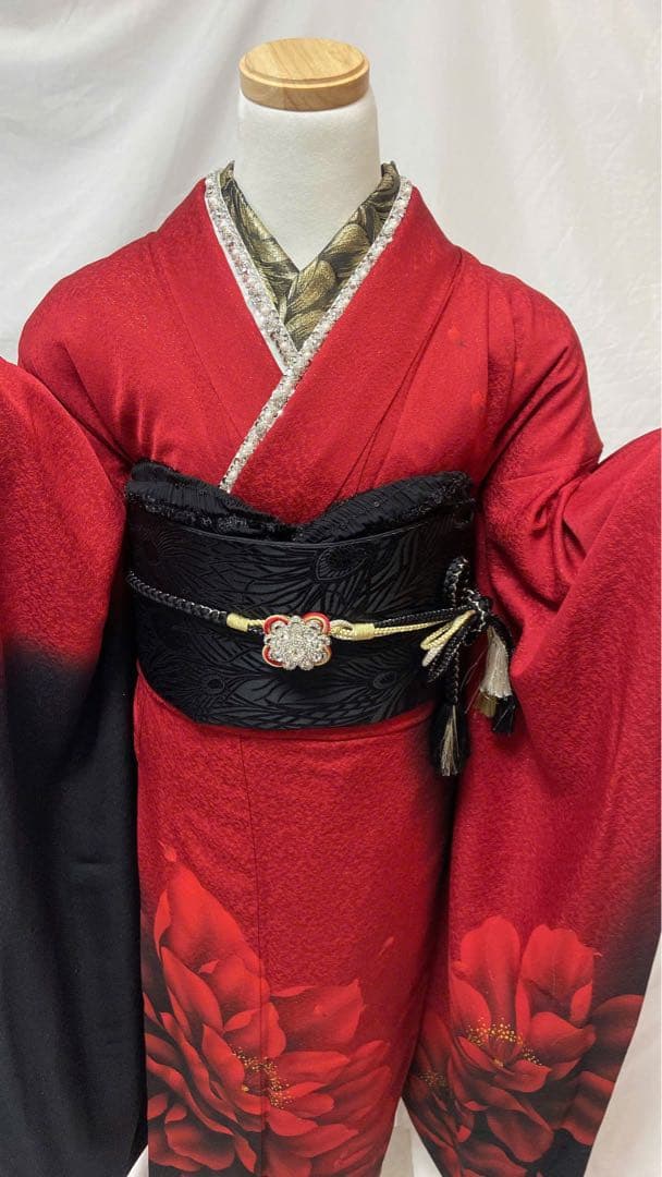専用品赤と黒の花柄　振袖7点セット　振袖セット 成人式
