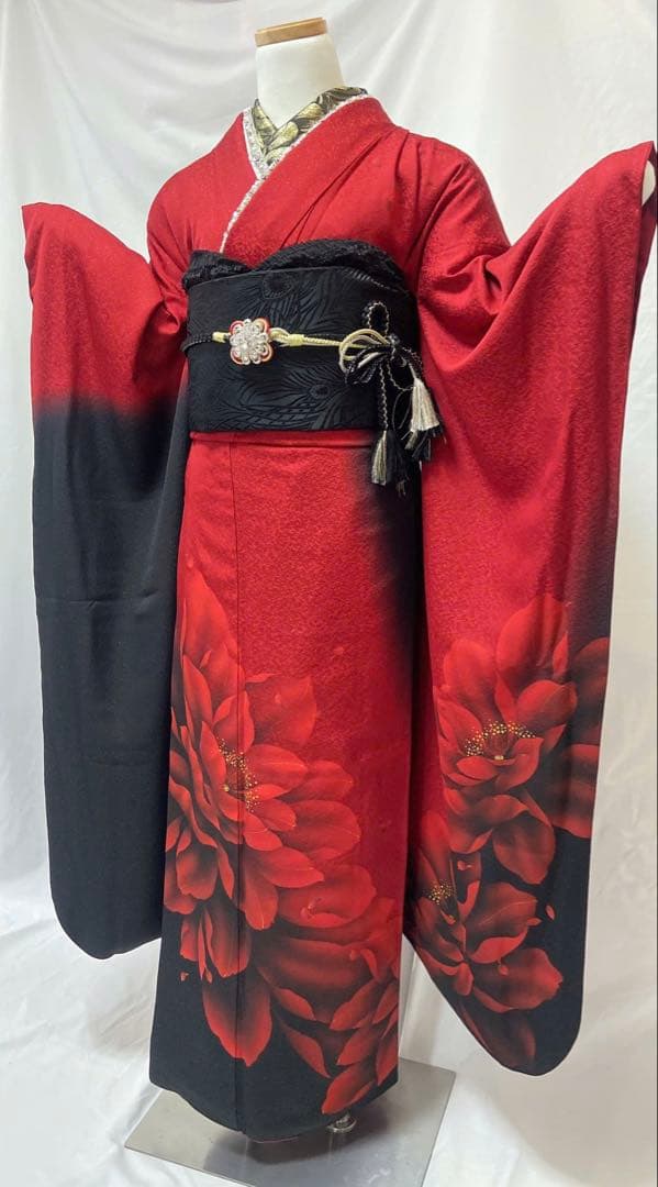 専用品赤と黒の花柄　振袖7点セット　振袖セット 成人式