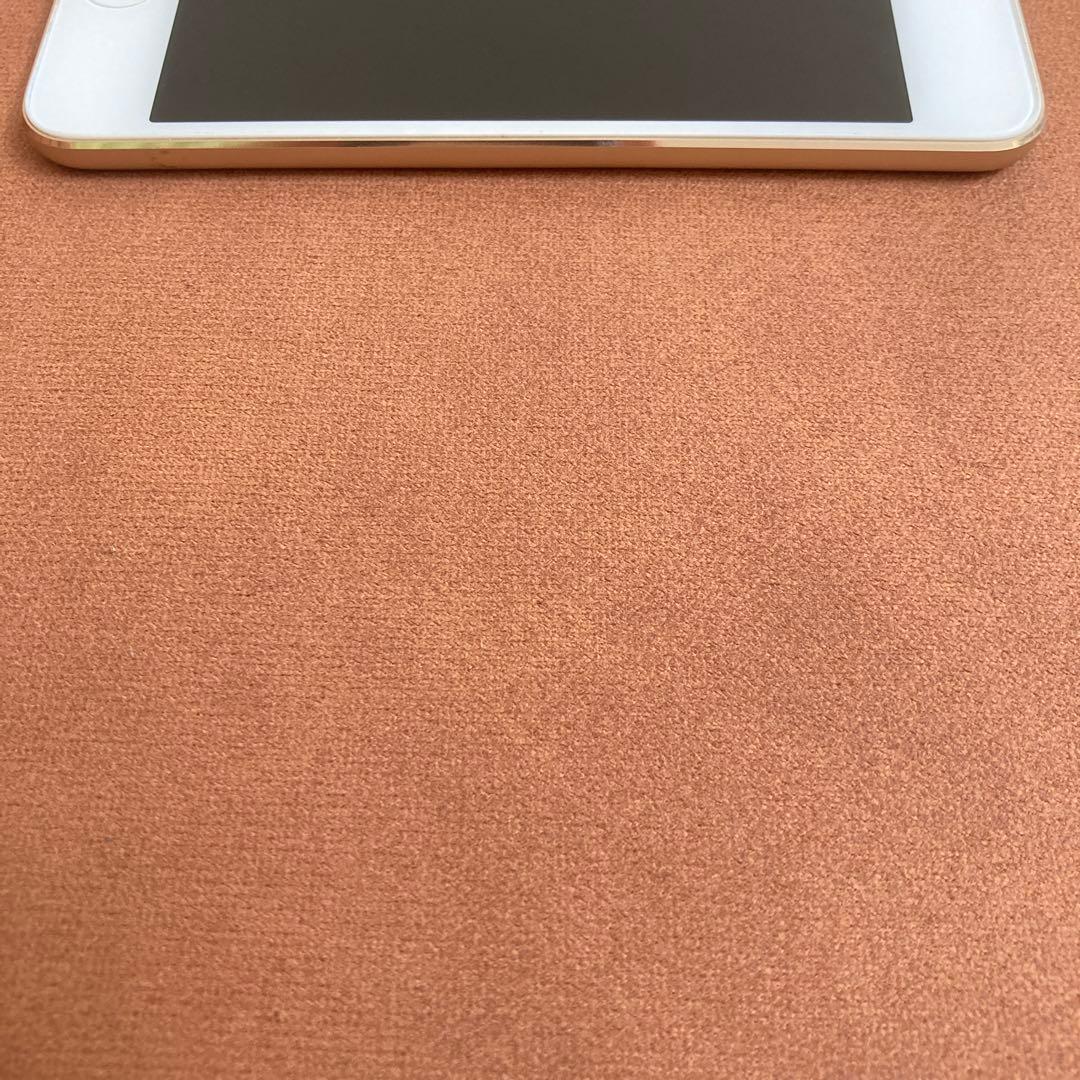 284 美品☆iPod Touch7 第7世代 32GB WIFIモデル☆