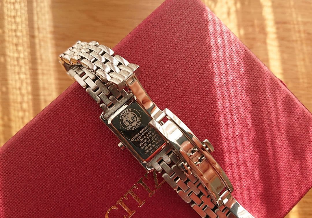 極美品☆CITIZEN シチズン レディースウォッチ エコドライブ ダイヤ