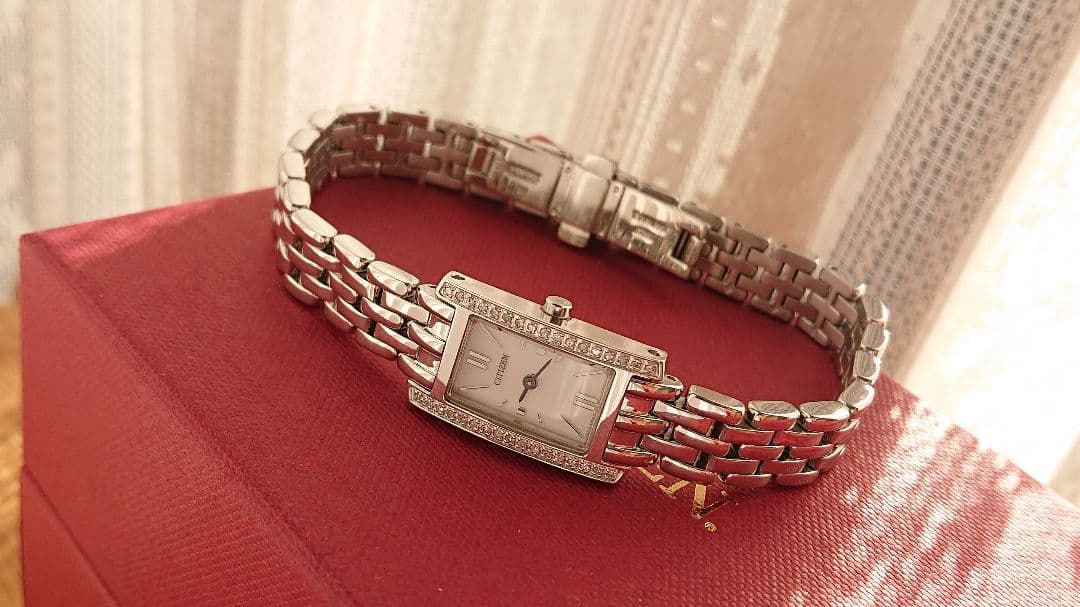 極美品☆CITIZEN シチズン レディースウォッチ エコドライブ ダイヤ