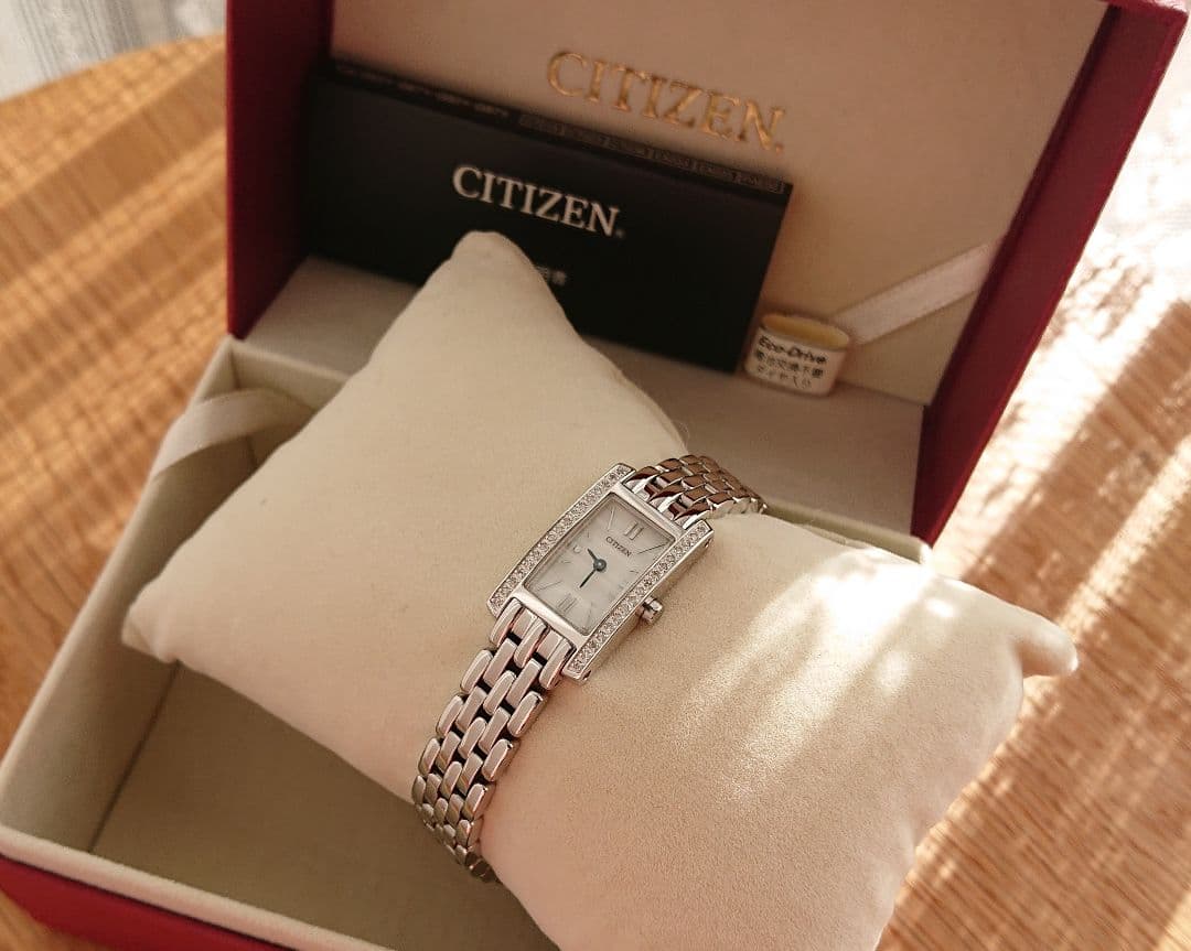 極美品☆CITIZEN シチズン レディースウォッチ エコドライブ ダイヤ