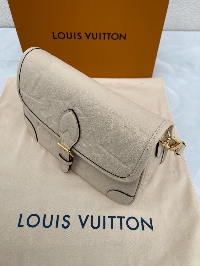 ディアヌ モノグラム アンプラント