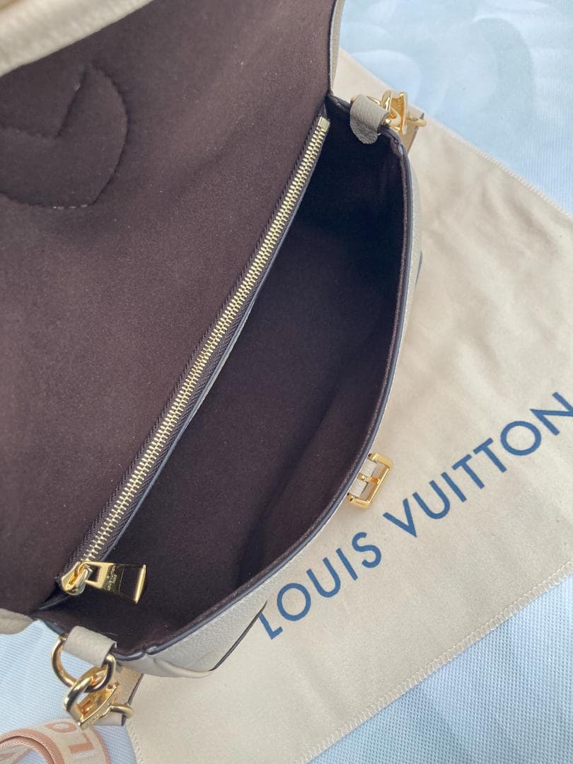 ディアヌ モノグラム アンプラント