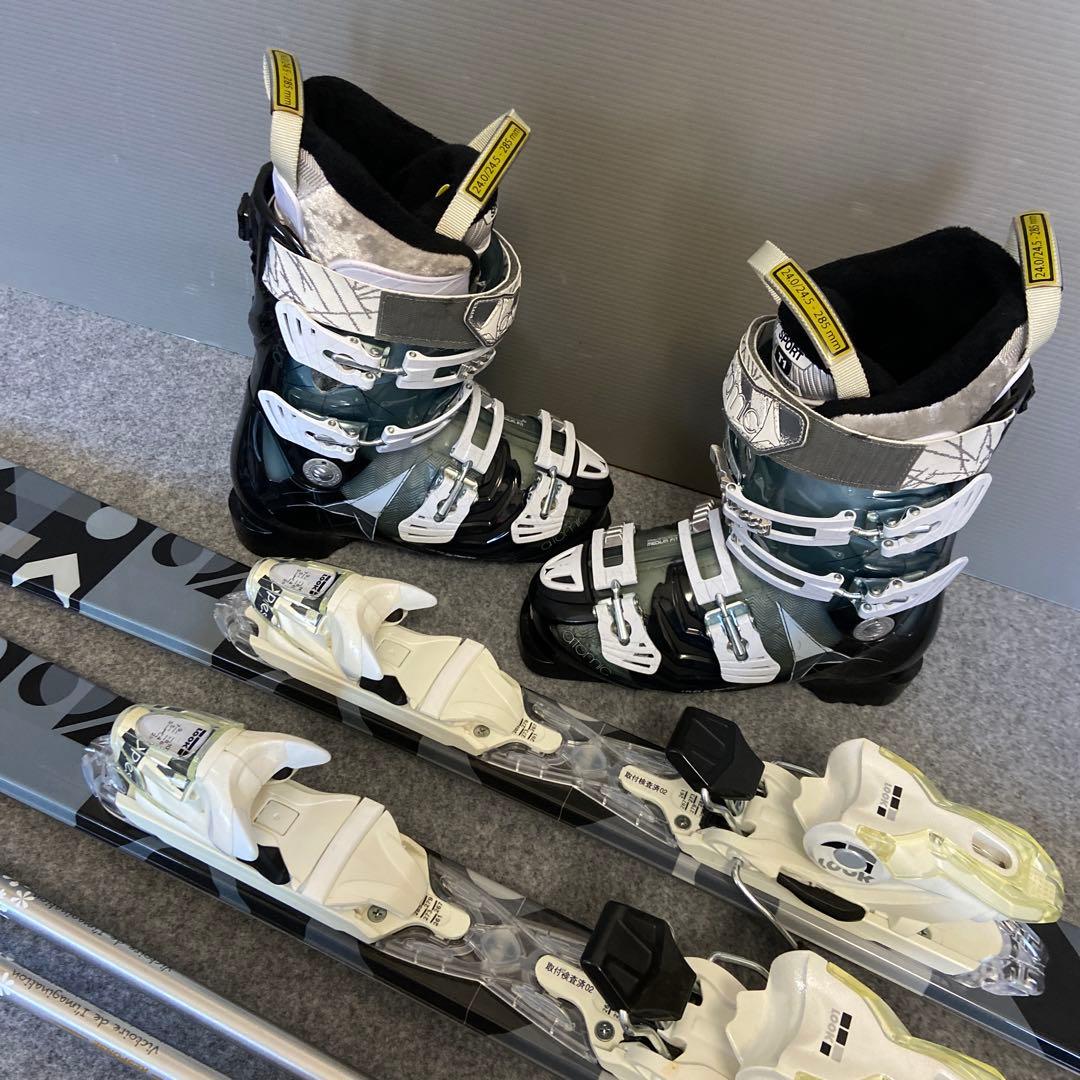 ★メンテ済　★美品★ 大人スキーセット 板142cm ブーツ24.5cm