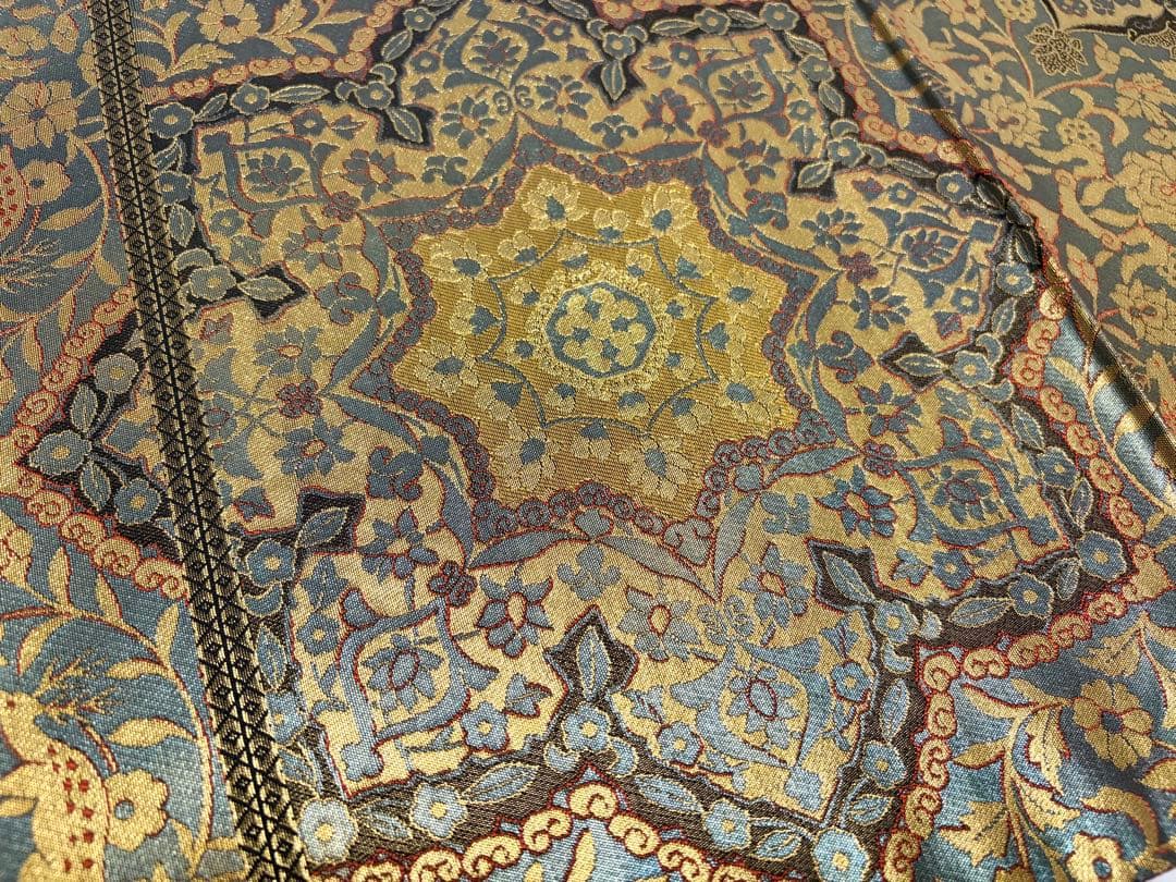 C 西陣 服部織物 本金箔 純金箔 こはく錦 イタリア更紗 唐草唐花 華文 袋帯