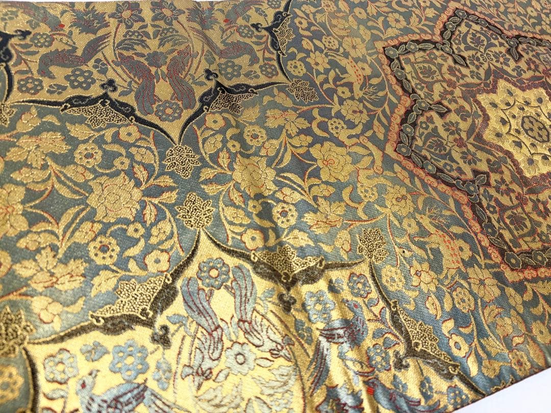 C 西陣 服部織物 本金箔 純金箔 こはく錦 イタリア更紗 唐草唐花 華文 袋帯