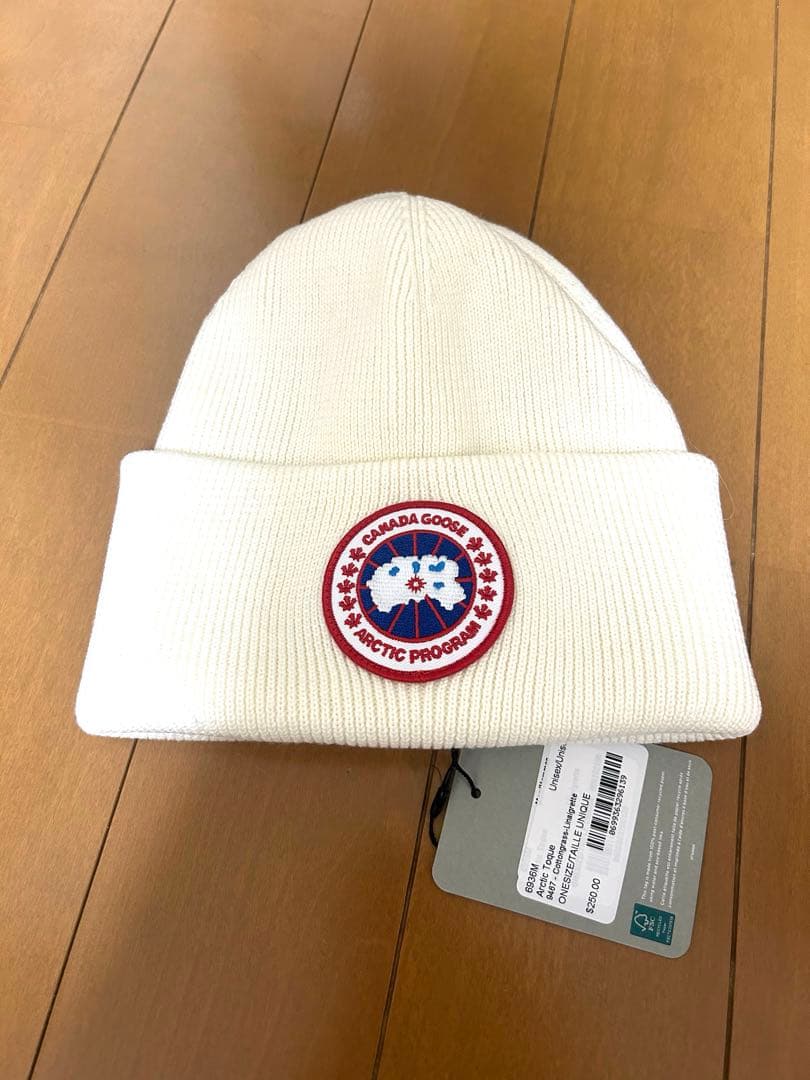 【新品未使用】カナダグース ニット帽　 