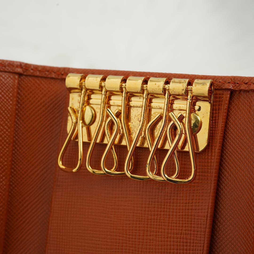 未使用級の状態　箱付き　PRADA プラダ　6連キーケース　ロゴグラム　オレンジ