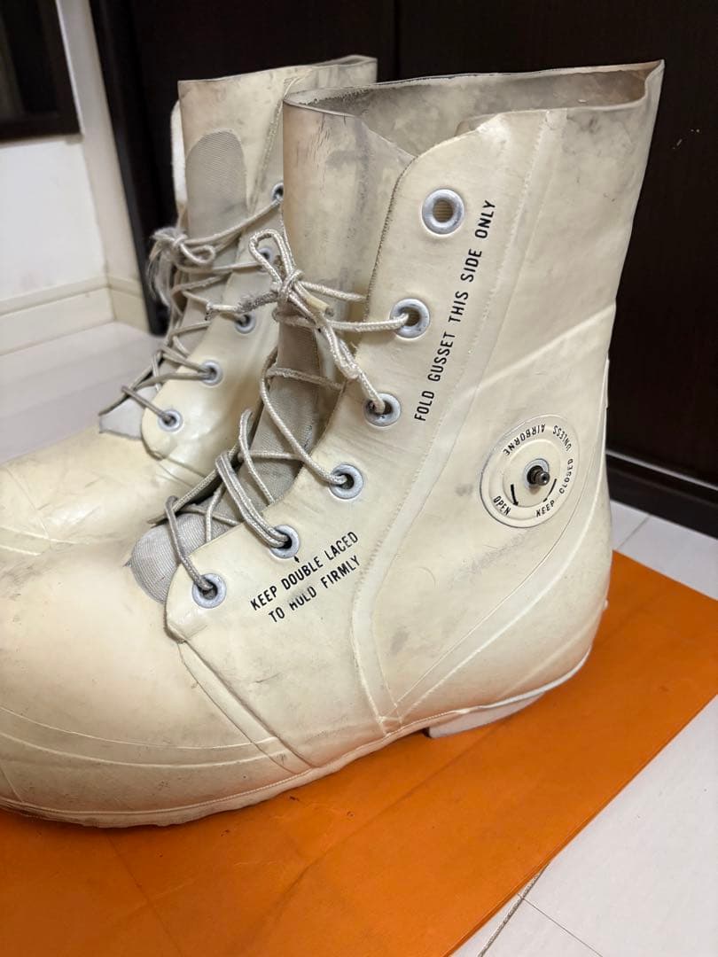 ミニタリーブーツ バニーブーツ