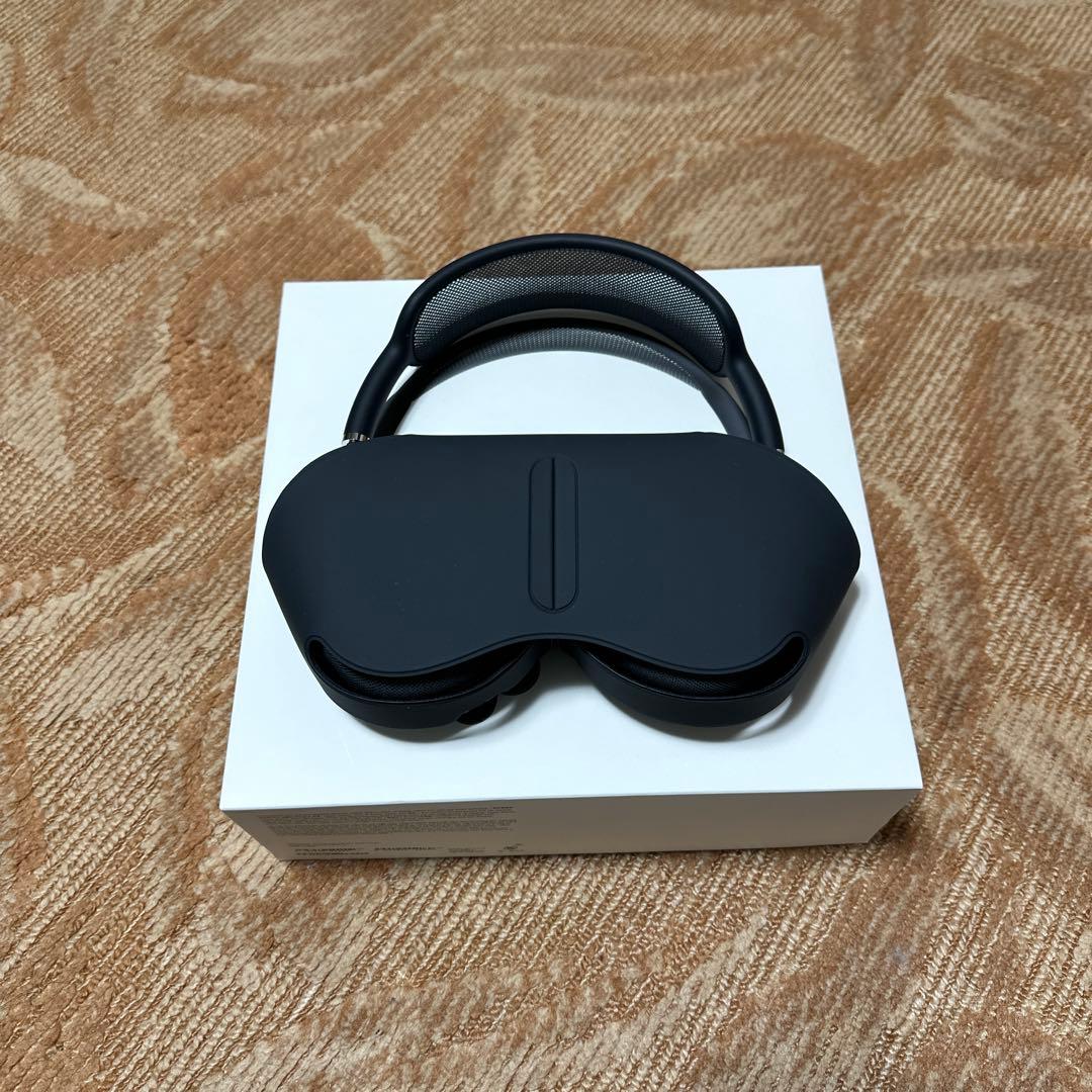 AirPods Max カバー付き