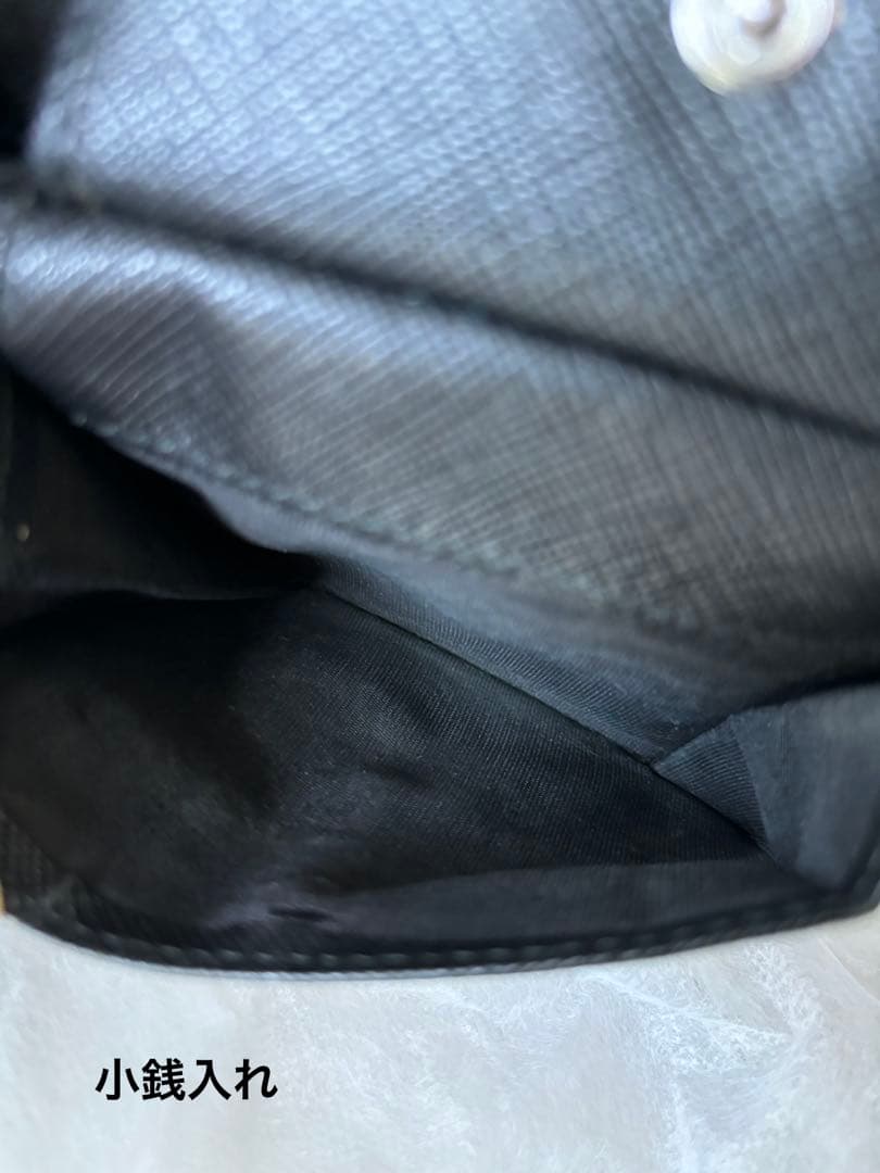 種*様 【特別セール中】プラダ　二つ折り財布　定価65,800円