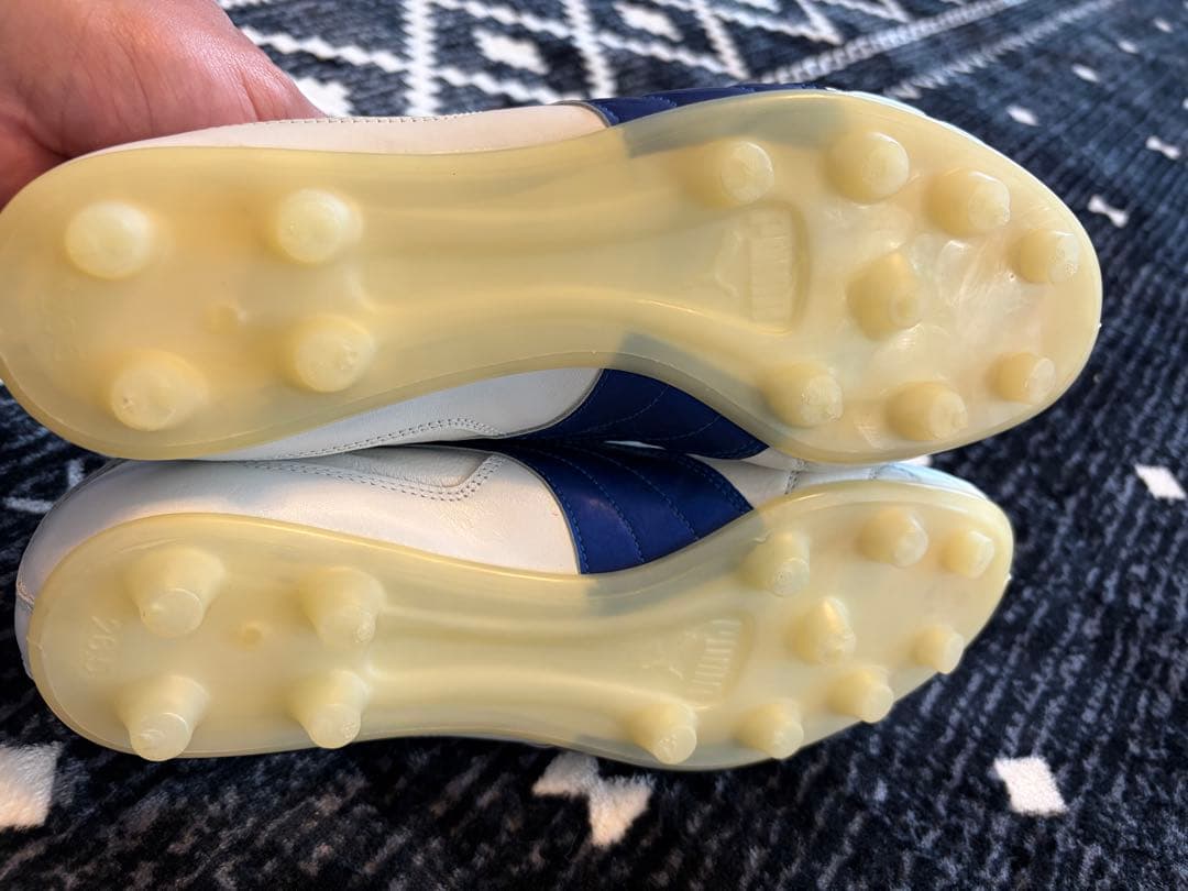 プーマ　パラメヒコ　新品未使用　26.5