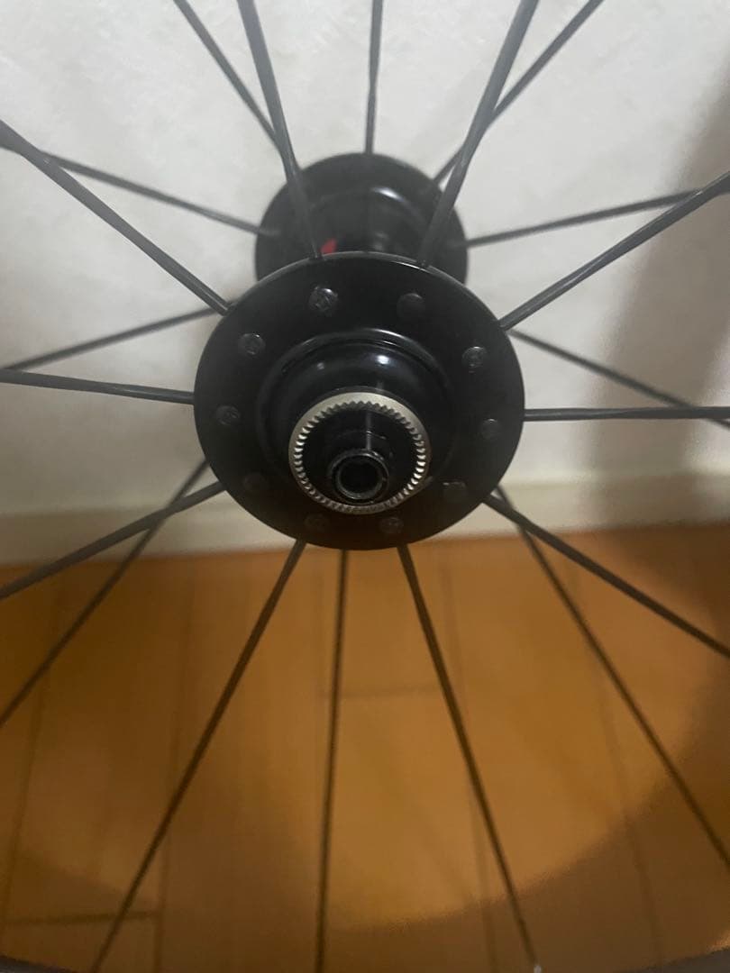 11s ffwd f4r tu dt Swiss 240s スターラチェッ18t