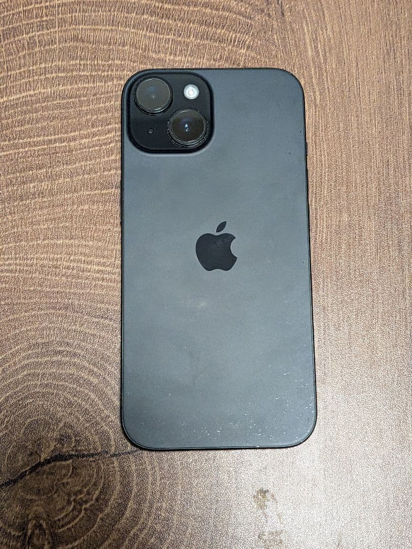 Apple iPhone 15 128GB ブラック 本体