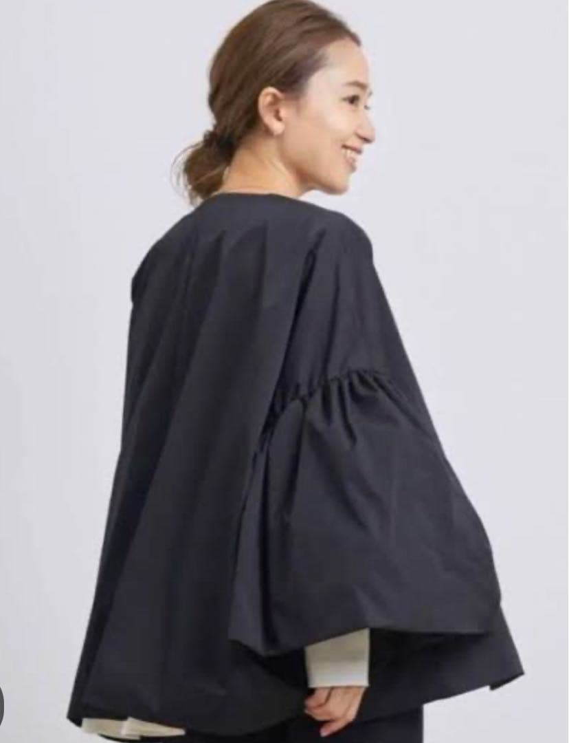 お値下げ中！ yoriバルーンスリーブ ブラックジャケット