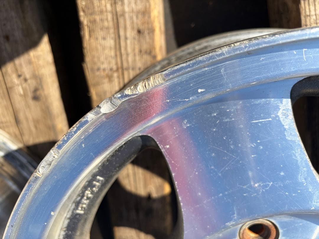 ジムニー　ja11純正　エンケイ16インチ アルミ　逆履きjb23 jb64