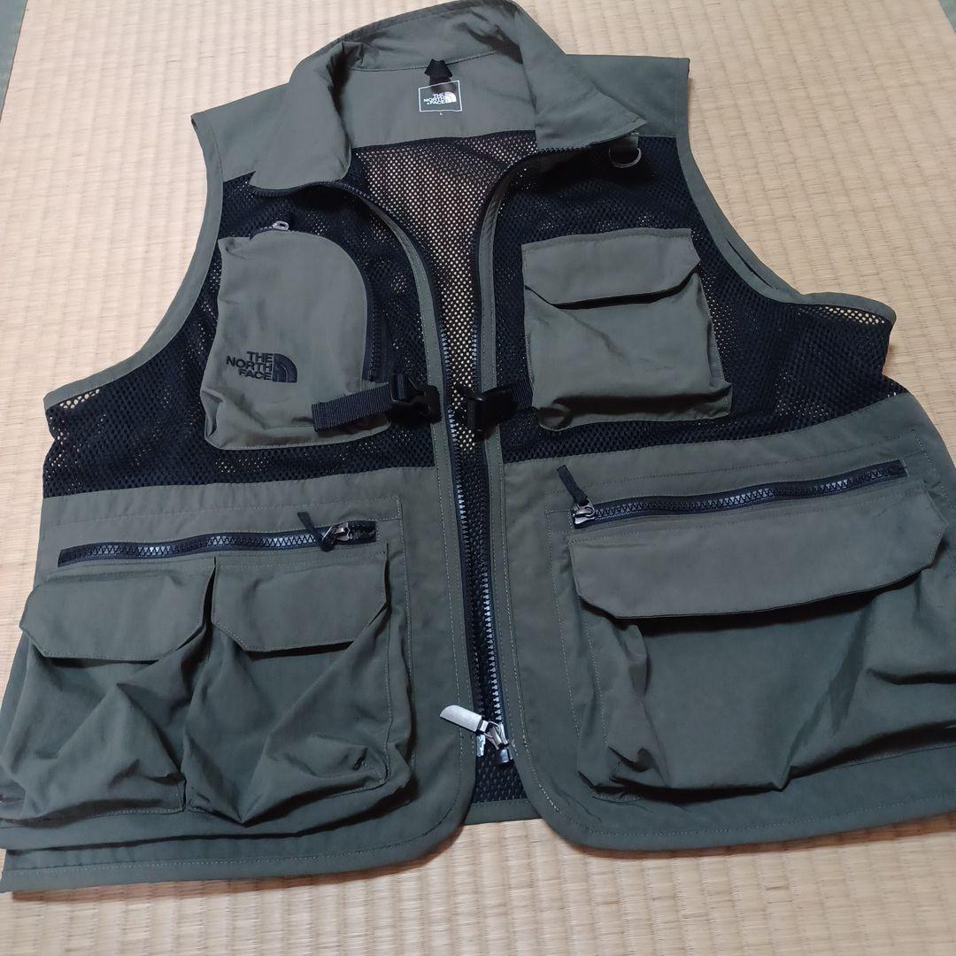 お殿美品THE NORTH FACE メッシュベストオリーブNP22431