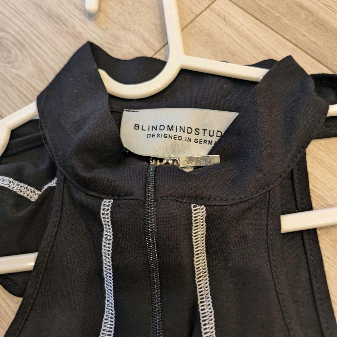 Blind Mind Studios カットアウトクロップドトップ 470