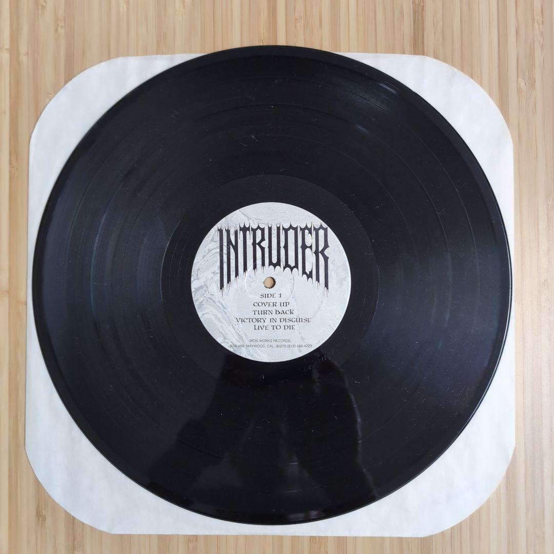 洋楽 INTRUDER / LIVE TO DIE