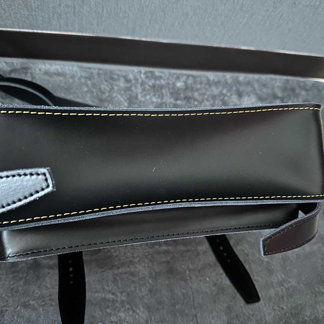 Dr.martens サッチェルバッグ　11インチ