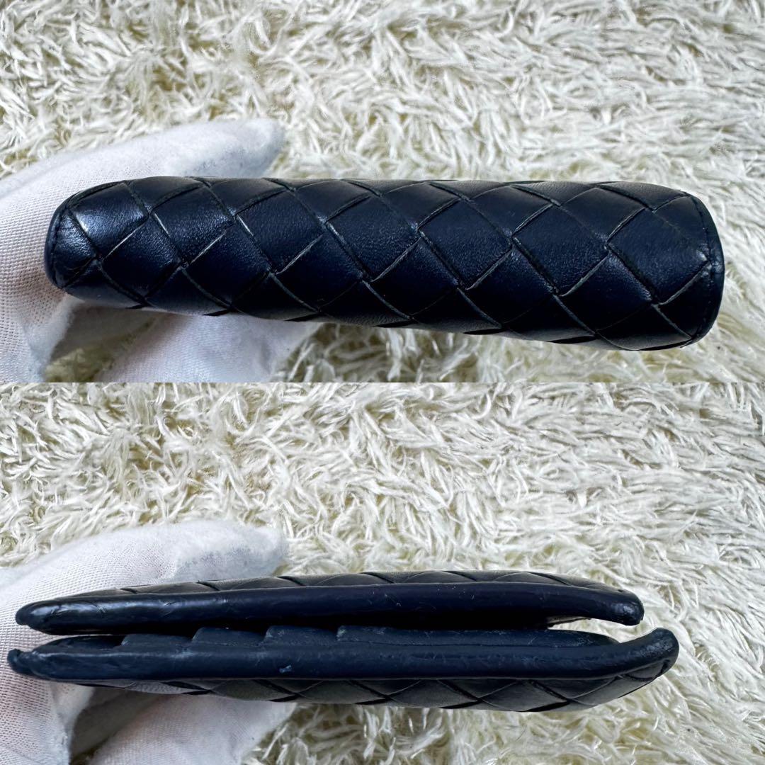 人気✨ボッテガヴェネタ　二つ折り財布　札入れ　イントレチャート　ネイビー