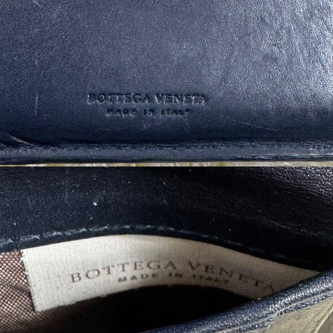 人気✨ボッテガヴェネタ　二つ折り財布　札入れ　イントレチャート　ネイビー