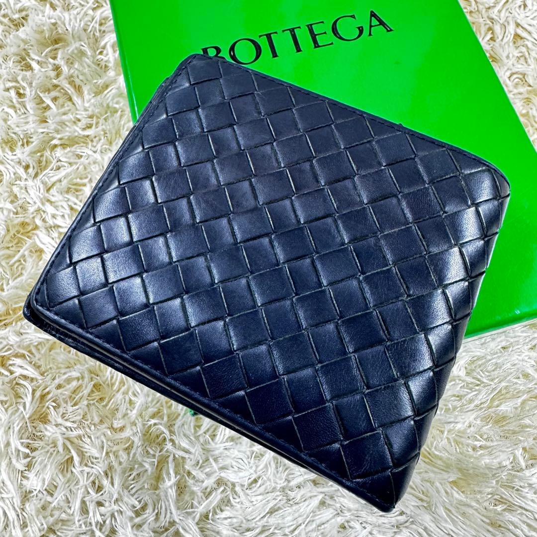 人気✨ボッテガヴェネタ　二つ折り財布　札入れ　イントレチャート　ネイビー