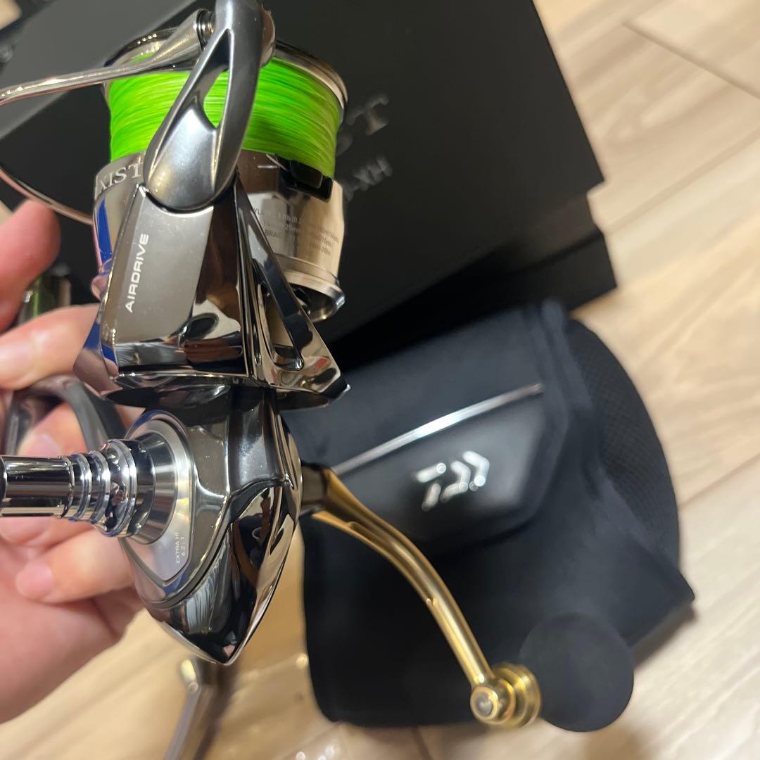 マロンさん専用　EXIST LT4000-XH スピニングリール