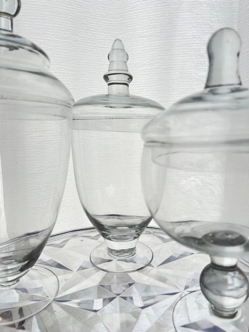 キャニスター　ガラス　ジャー　お菓子入れ　ボンボニエール　キャンディーポット