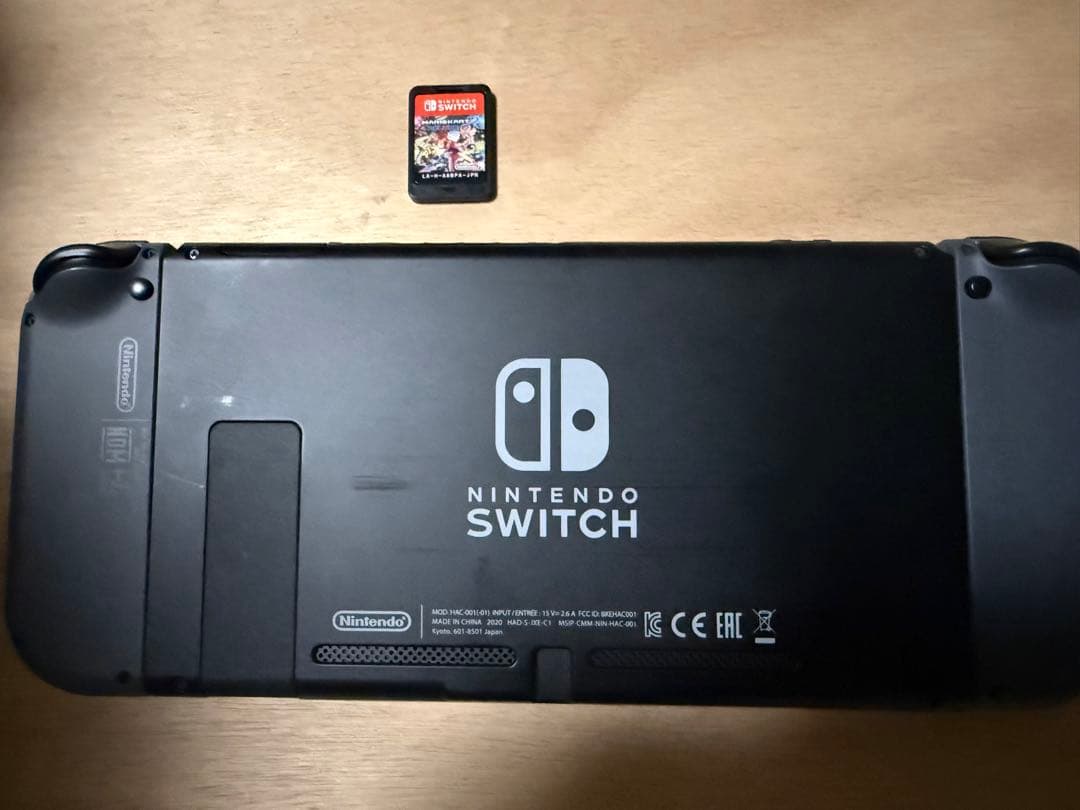 Nintendo Switch + マリオカート8 デラックス