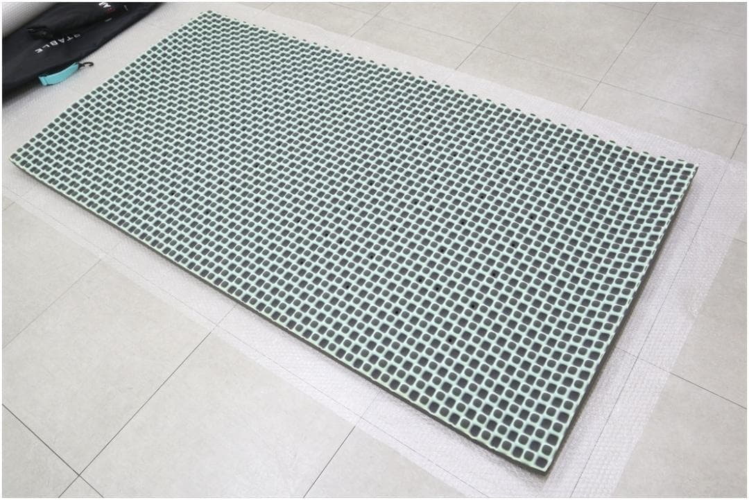 極美品 西川 Air エアーポータブル モバイルマット 持ち運び マット 寝具