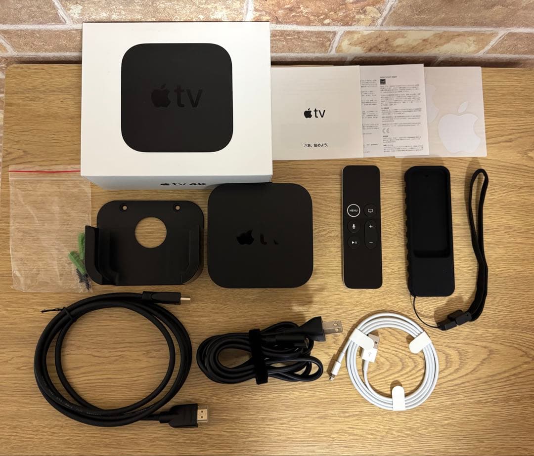 付属あり　AppleTV 4K 第1世代 32GB A1842 MQD22J/A