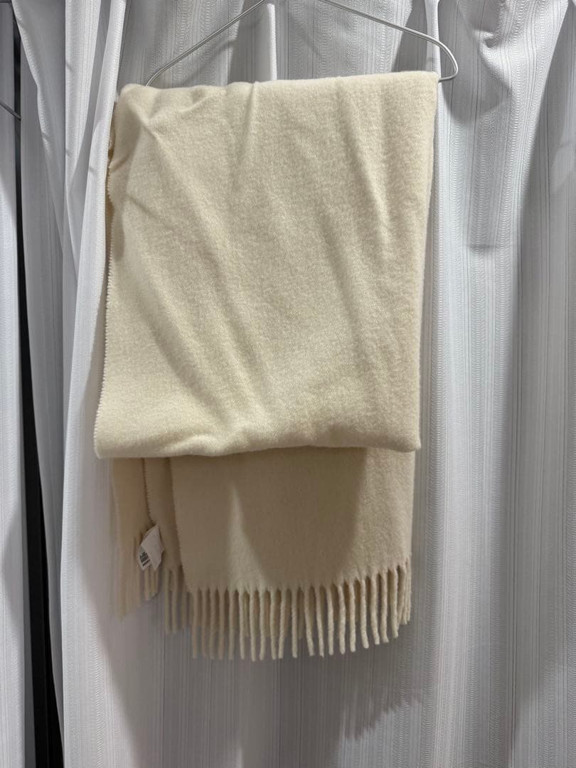 【⭐︎】Acne Studios ホワイト フリンジ マフラー